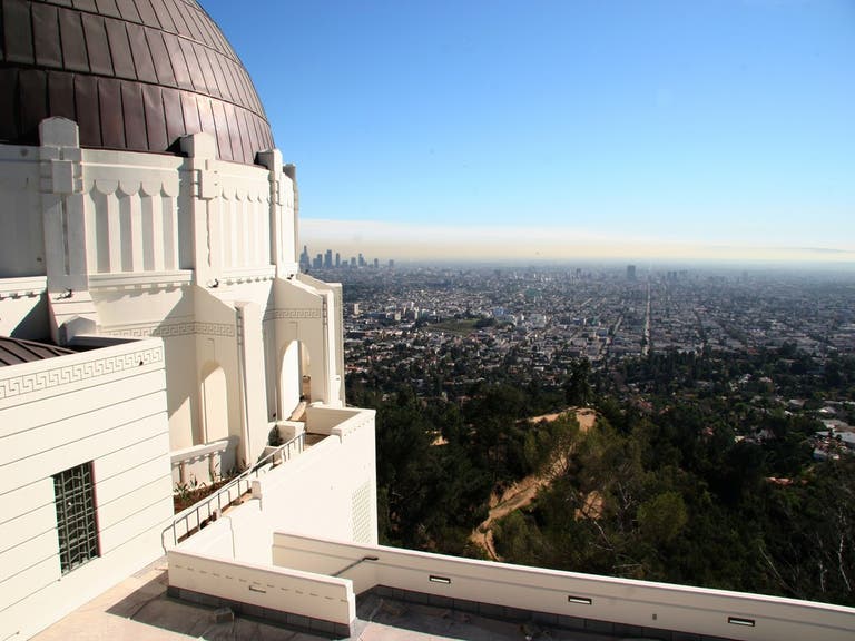 Picture of Griffith Observatory Side View