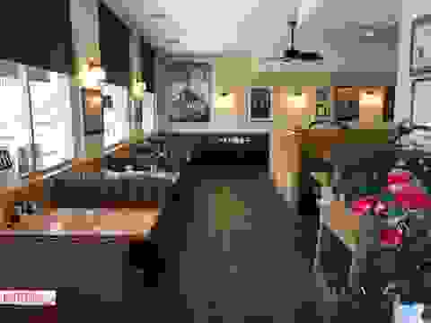 Cafe-Interior-Front-copy-1.8-MB