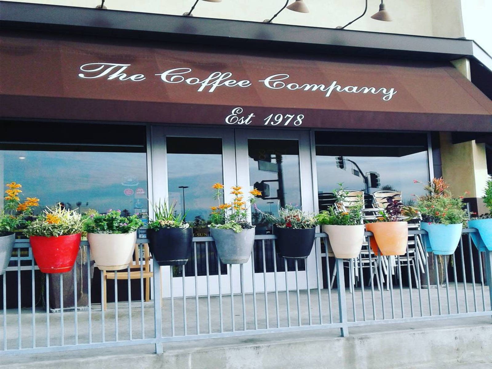 The Coffee Company | Discover Los Angeles