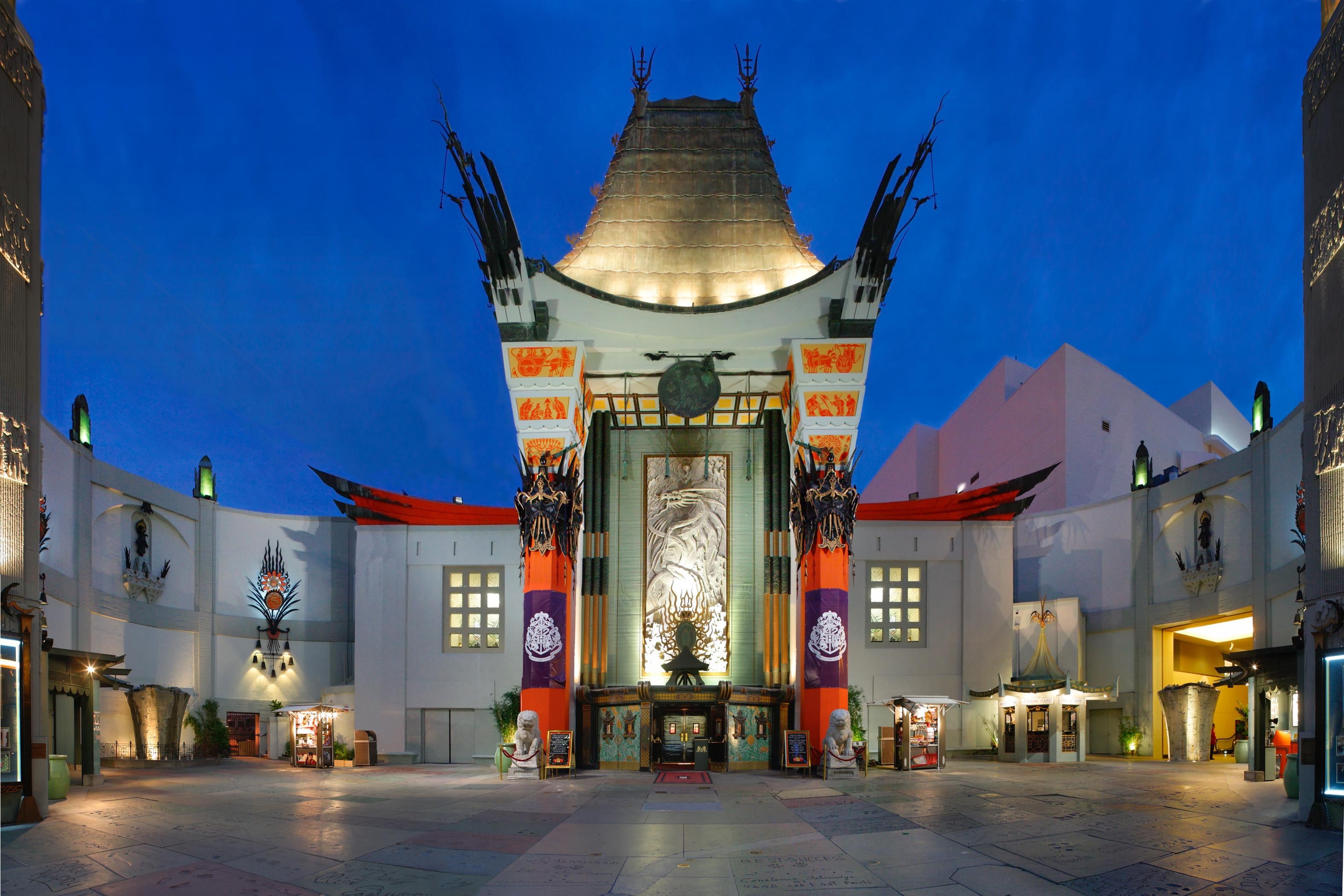 El Teatro Chino TCL | Discover Los Angeles