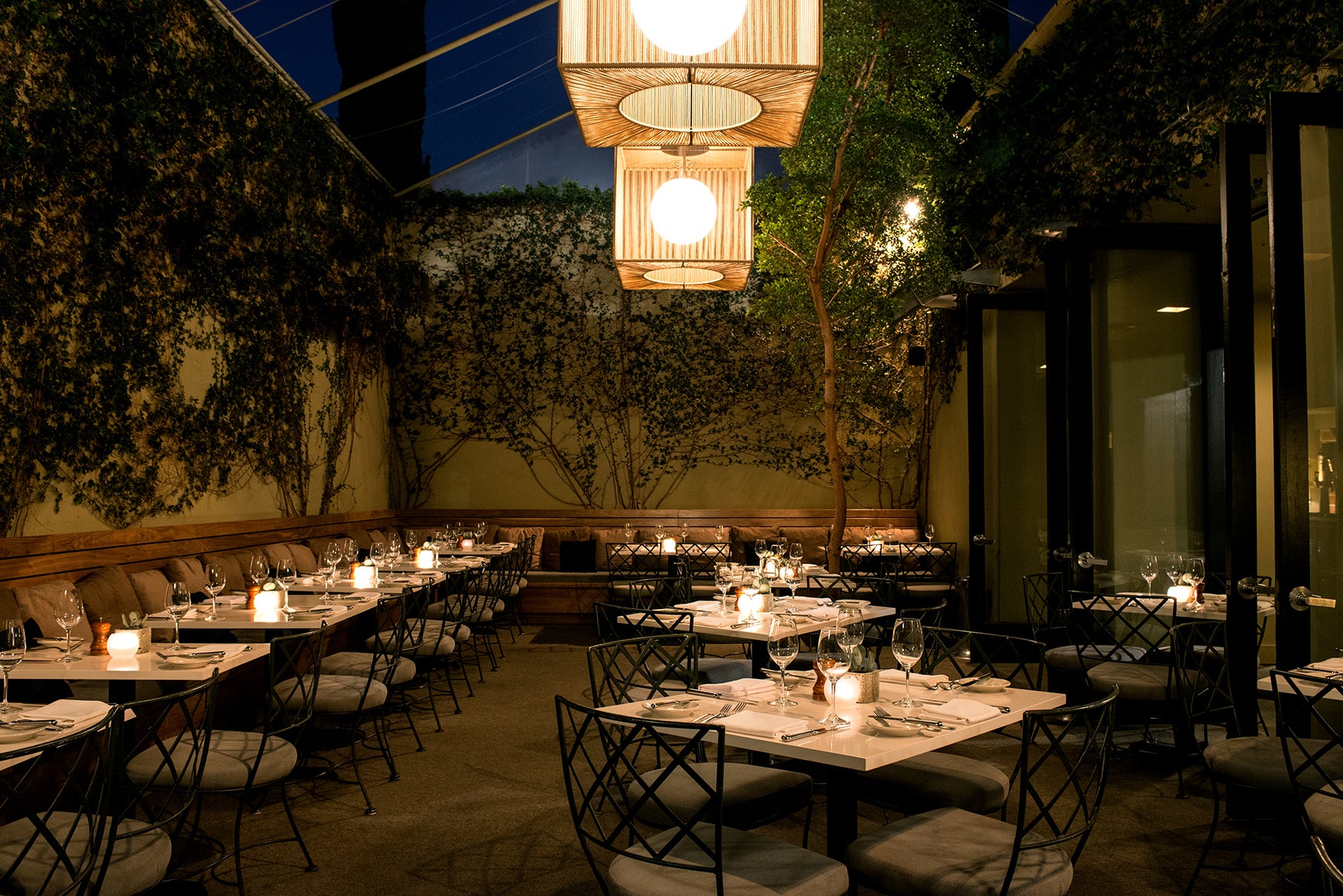 The Guide to Outdoor Dining In Los Angeles | Discover Los Angeles
