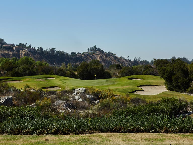 Angeles National Golf Club 12 Tee