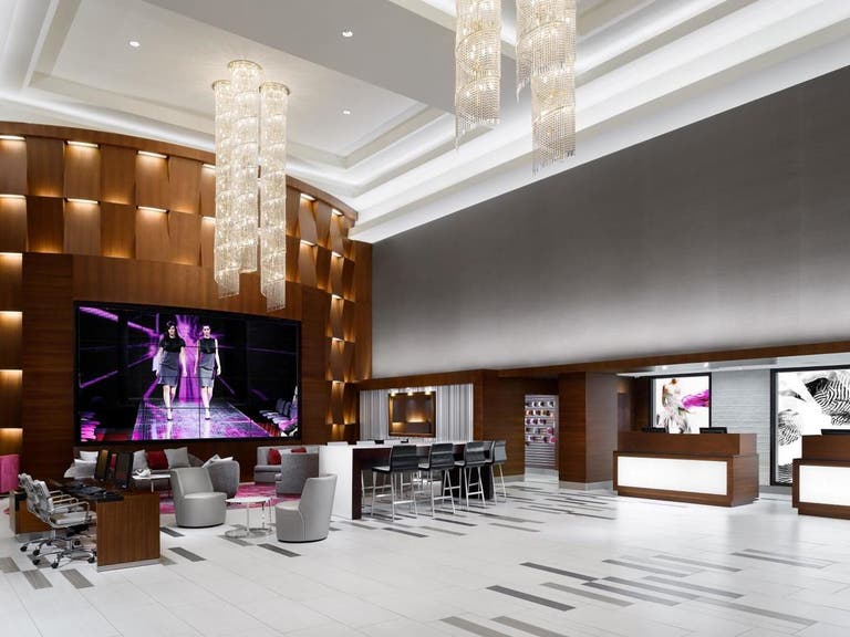 Front desk and lobby at the Hilton Woodland Hills/Los Angeles