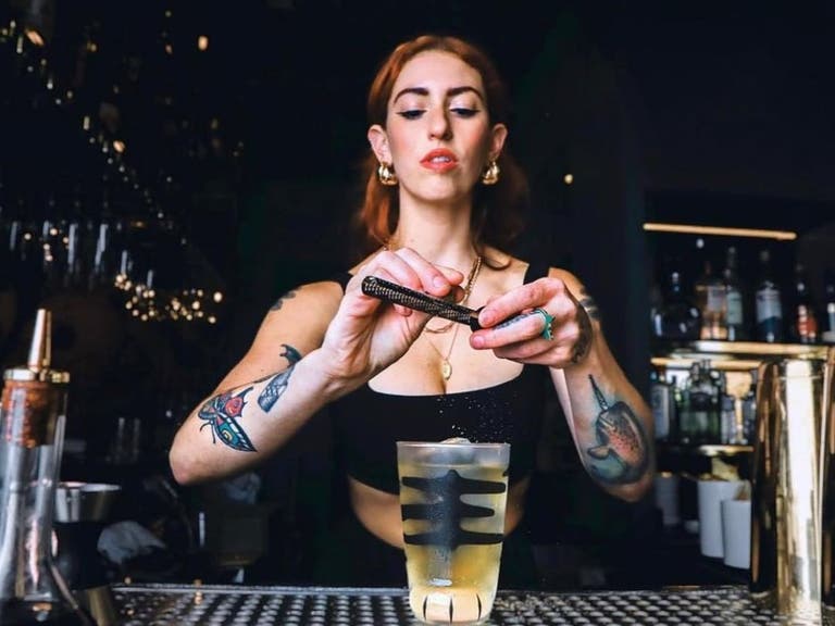 Yael Vengroff makes a cocktail at S Bar Brentwood