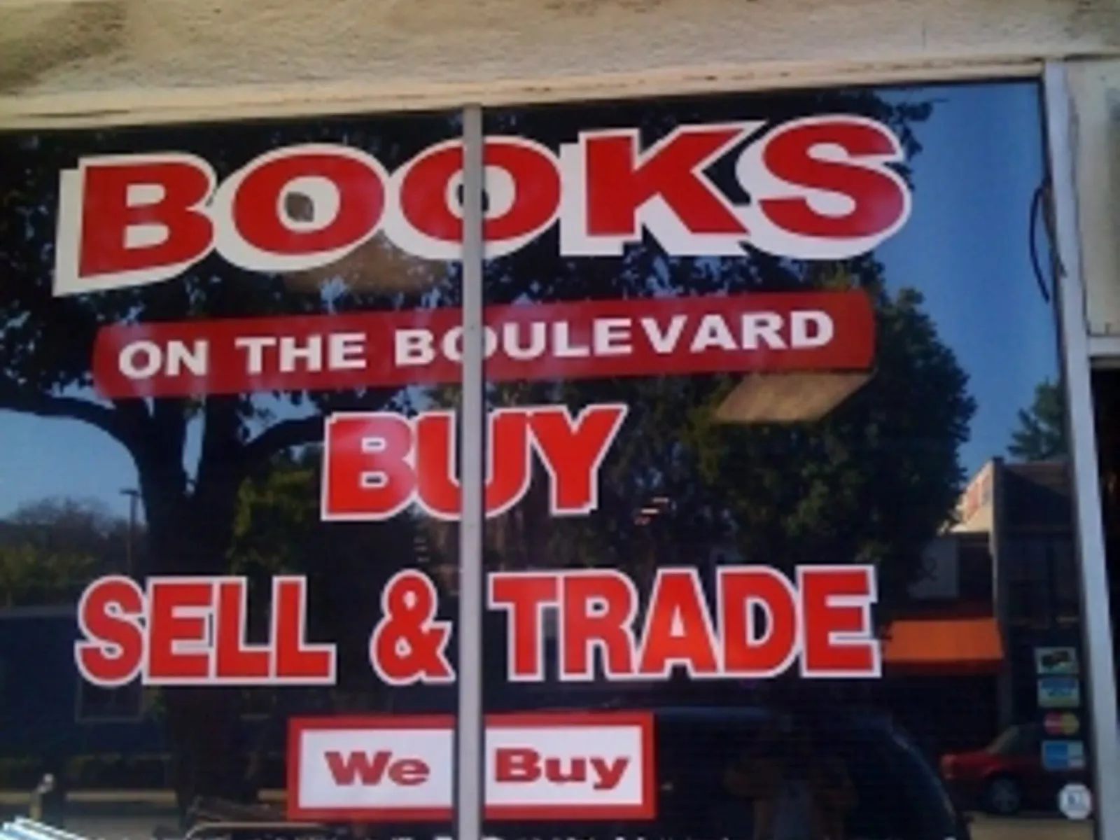 Books On the Boulevard | Discover Los Angeles